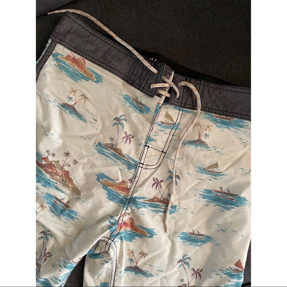 Body Glove Board shorts